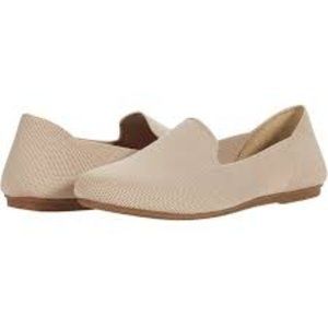 COPY - Steve Madden Sabin Flat